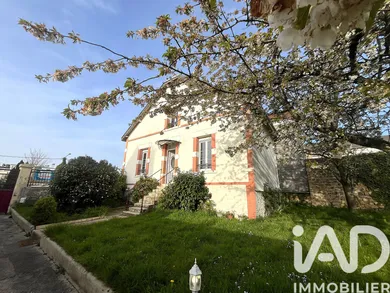 Maison à Charleville-Mézières (08000)