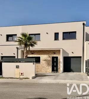 Maison d'architecte à Saint-Cyprien (66750)