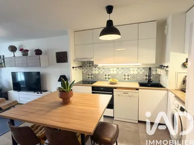 Apartment in Maisons-Alfort (94700)