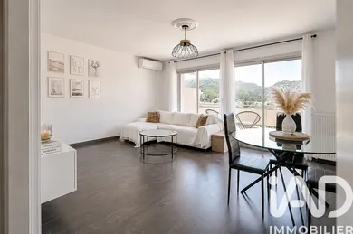 Appartement à Marseille (13010)