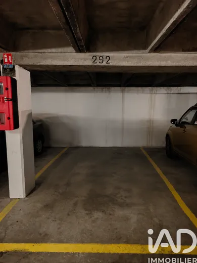 Parking in Dijon (21000)