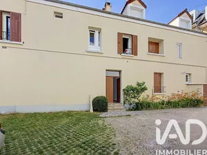 Immeuble à Villiers-sur-Marne (94350)