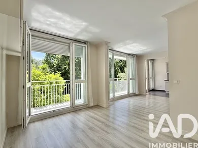 Apartment in Chilly-Mazarin (91380)