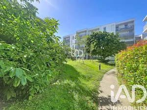 Apartment in Sèvres (92310)