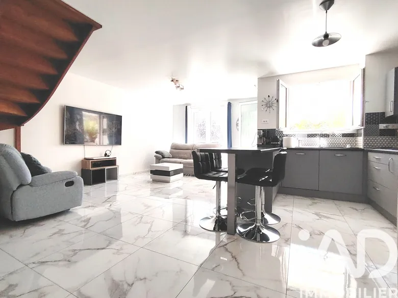 Appartement 3 pièces 70 m² · à Les Ulis · 70 m² · 195 000 €