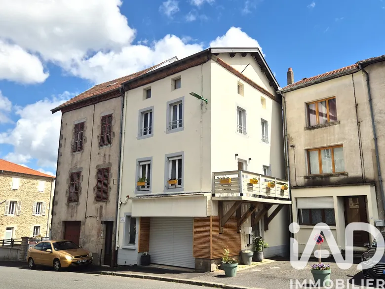 Maison 4 pièces 76 m² · à Saint-Germain-l'Herm · 75,9 m² · 116 000 €