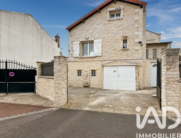 Maison à Livry-Gargan (93190) photo 2