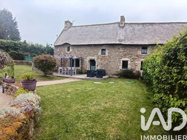 Maison 9 pièces 177 m² · à Kervignac · 177 m² · 464 000 €