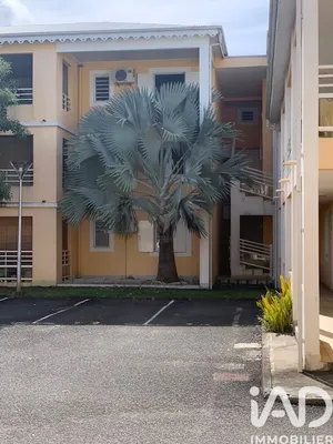 Appartement à BAIE MAHAULT (97122)
