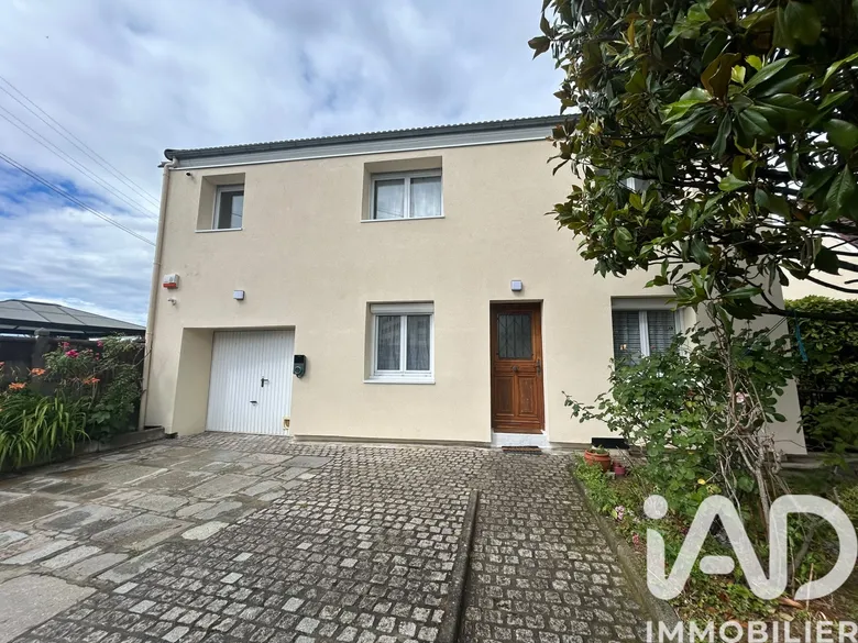 Maison 7 pièces 180 m² · à Chilly-Mazarin · 180 m² · 485 000 €