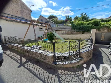 Maison à Saint-Jacques-de-Thouars (79100)