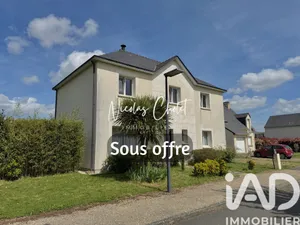 House in saint mathurin sur loire (49250)