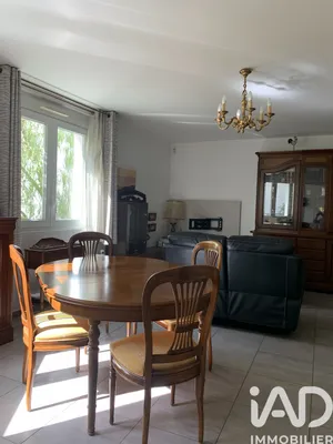 Apartment in Toulon (83000)