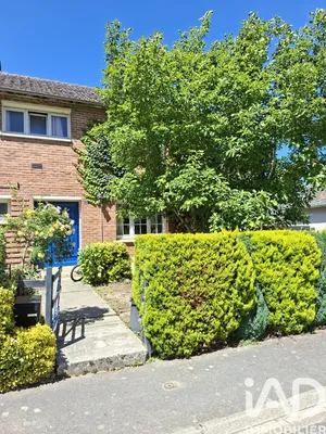 Maison à Esmery-Hallon (80400)