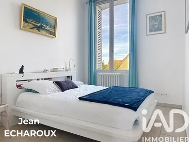 Apartment in Dourdan (91410)