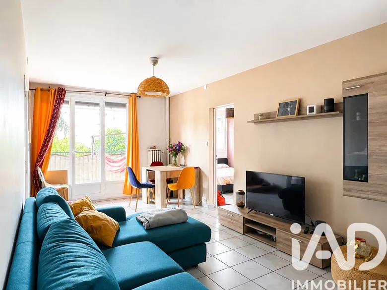 Appartement 3 pièces 61 m² · à Grenoble · 60,7 m² · 120 000 €