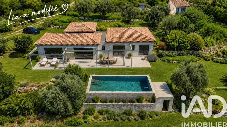 Maison 5 pièces 162 m² · à Fayence · 162 m² · 598 000 €