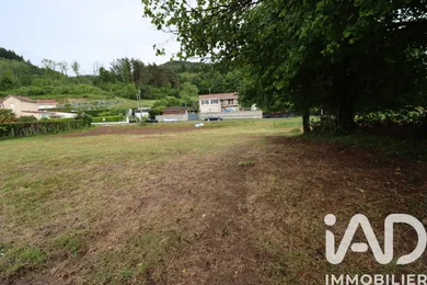Terrain à Escoutoux (63300)