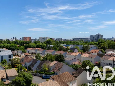 Apartment in Villeneuve-la-Garenne (92390)