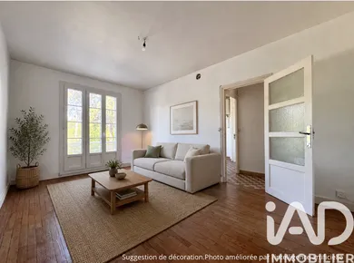 Apartment in Grenoble (38100)