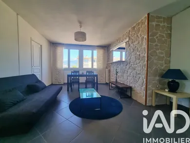 Apartment in Grenoble (38100)