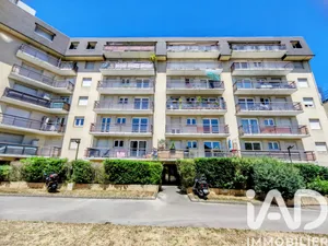 Studio à Nogent-sur-Marne (94130)