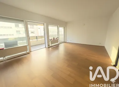Apartment in Bordeaux (33000)