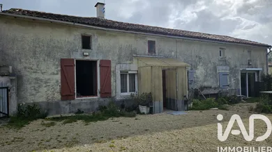 Maison de village à Les Gours (16140)