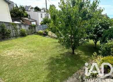 Land in Granville (50400)