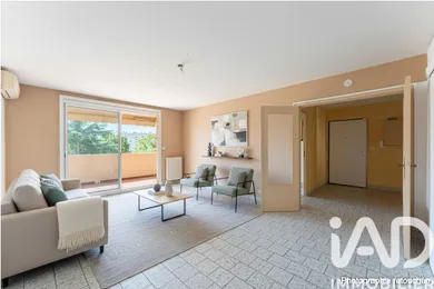 Appartement à La Garde (83130)