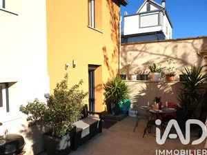 Townhouse in Antony (92160)