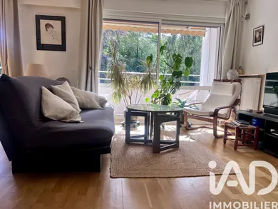 Appartement à Combs-la-Ville (77380)