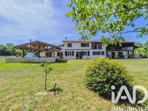 House in Pujols-sur-Ciron (33210)