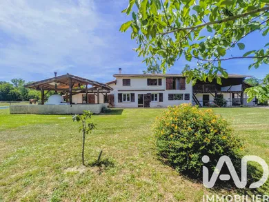 House in Pujols-sur-Ciron (33210)