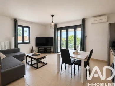 Appartement à Saint-Maximin-la-Sainte-Baume (83470)