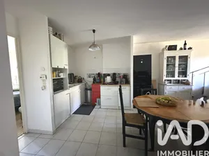 Apartment in Arès (33740)