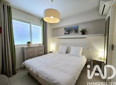 Apartment in Remoulins (30210)