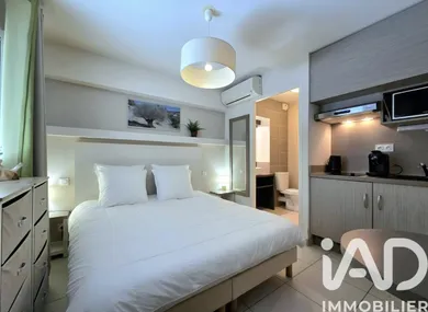 Apartment in Remoulins (30210)