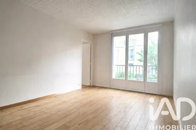 Apartment in Colombes (92700)