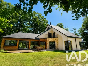 Architectural house in Amfreville-les-Champs (27380)