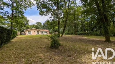 House in Saint-Vincent-de-Paul (33440)