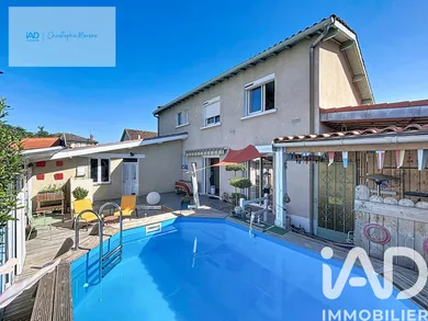 Townhouse in Caussade (82300)