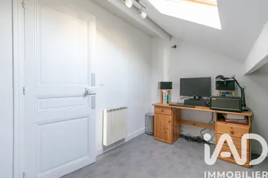 Apartment in Fontenay-sous-Bois (94120)