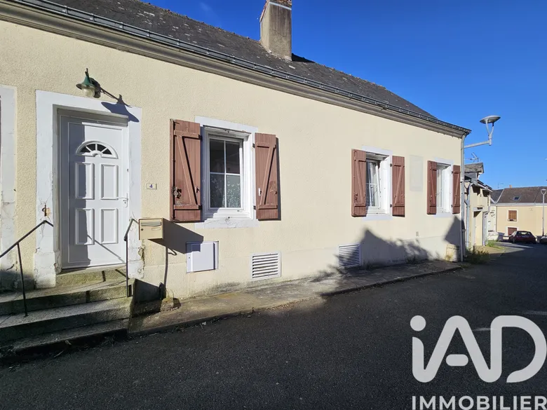 Maison 2 pièces 54 m² · à Montfort-le-Gesnois · 54 m² · 69 000 €