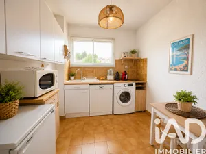 Apartment in Sanary-sur-Mer (83110)