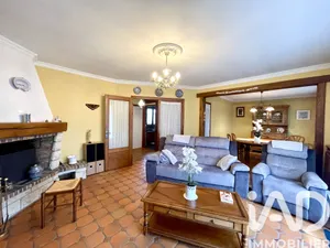 Maison traditionnelle à Vaujours (93410)