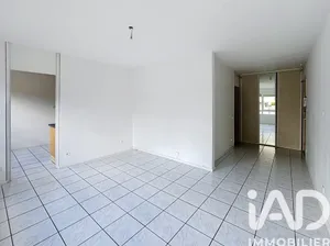 Apartment in Oullins (69600)