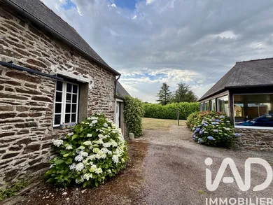 Longere in Pont-Melvez (22390)