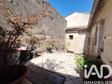 Maison de village à Aramon (30390)