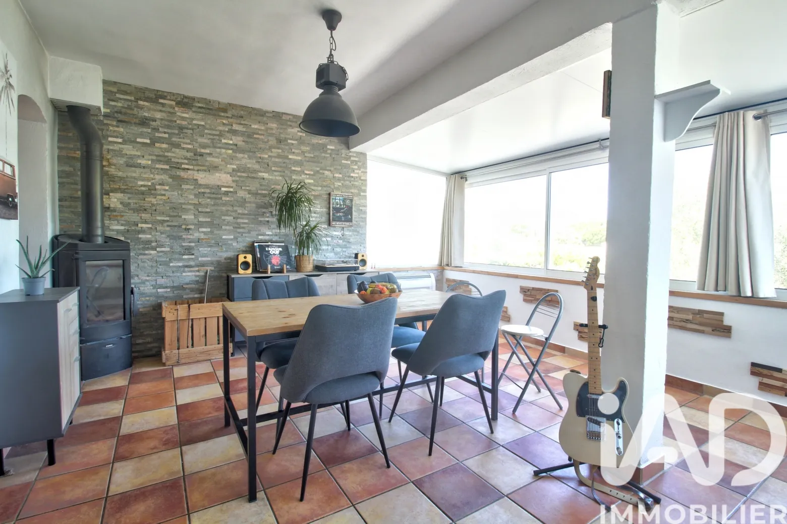 Vente maison à Le Beausset (83330) : maison de village 5 pièces 127 m² - 2047788 — 2
